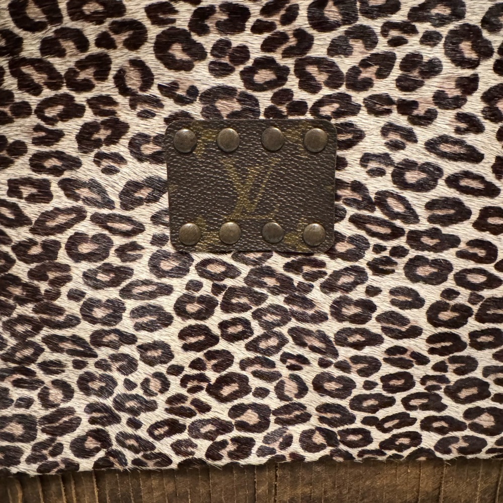 Keep It Gypsy Upcycled LV Fringe Crossbody - Picture 4 of 8